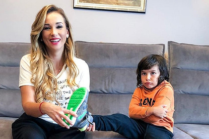 Пользователи Сети гадают, похожим на кого вырос сын Анфисы Чеховой