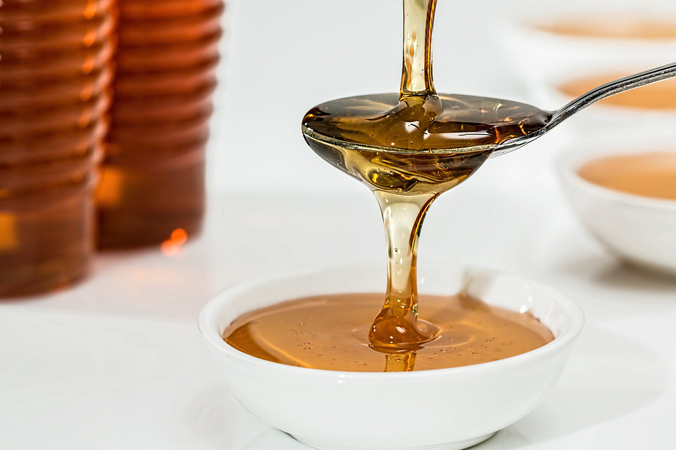 3 необычных способа использовать мед и 5 советов, как его выбрать