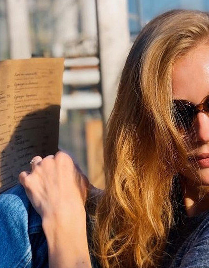 «Вылитая Одри Хепберн»: Светлану Ходченкову спутали с голливудской актрисой