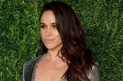 Это изумрудное пальто Меган Маркл – просто находка на осень!