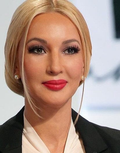 «После родов стала бабкой»: Лера Кудрявцева без макияжа испугала поклонников