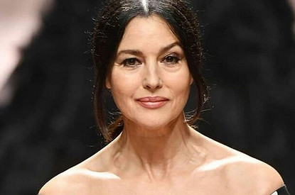 Моника Белуччи, Карла Бруни и мама Илона Маска: модели 50+ представили новую коллекцию Dolce & Gabbana на Миланской Неделе моды