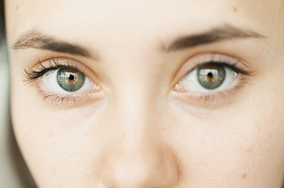 Как убрать синяки под глазами? ТОП-3 домашние процедуры