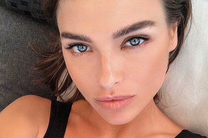 Елену Темникову обвиняют в затирании прыщей и постакне в фотошопе