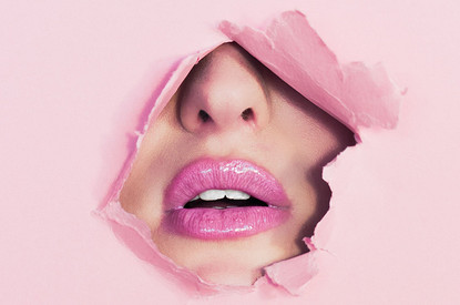 Конец «утиных историй»: какие губы в моде сейчас?