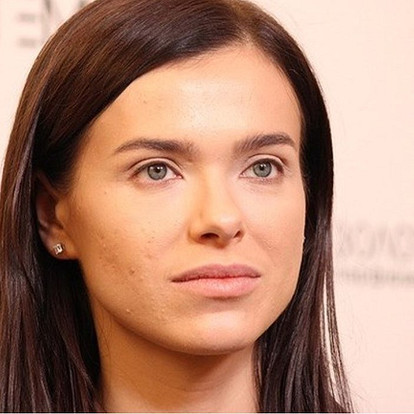 Елена Темникова показала, как выглядит без макияжа