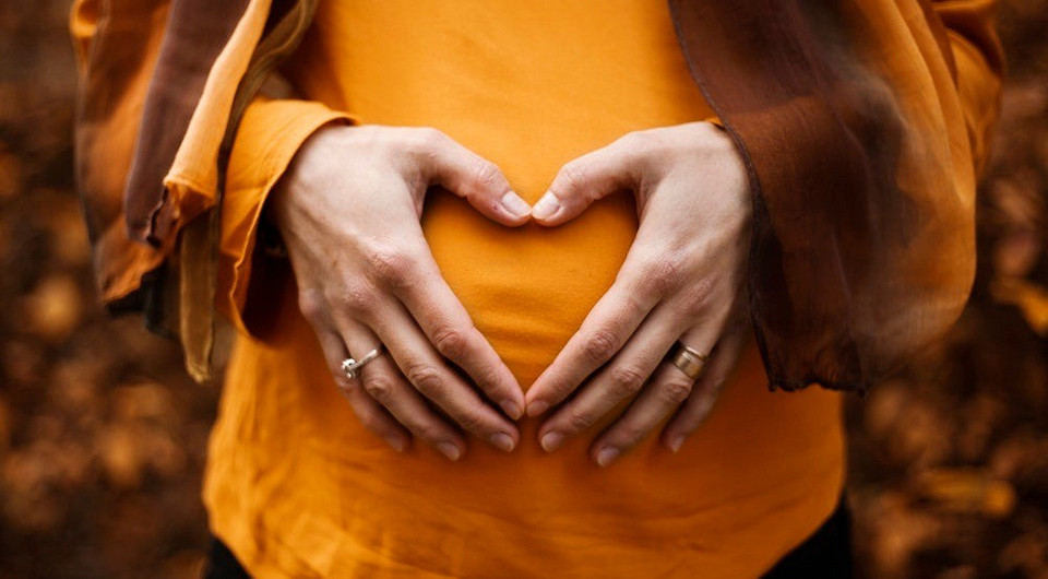 Хурма во время беременности: можно или нет?
