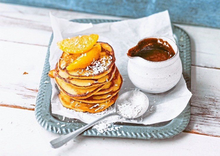 На 2 порции:
1 банан
1 ст. л. оливкового масла
100 г коричневого сахара
цедра 1 апельсина
по 50 г кокосовой (рисовой) и кукурузной муки
щепотка ванилина
щепотка соли
растительное масло дл... На 2 порции:
1 банан
1 ст. л. оливкового масла
100 г коричневого сахара
цедра 1 апельсина
по 50 г кокосовой (рисовой) и кукурузной муки
щепотка ванилина
щепотка соли
растительное масло дл...