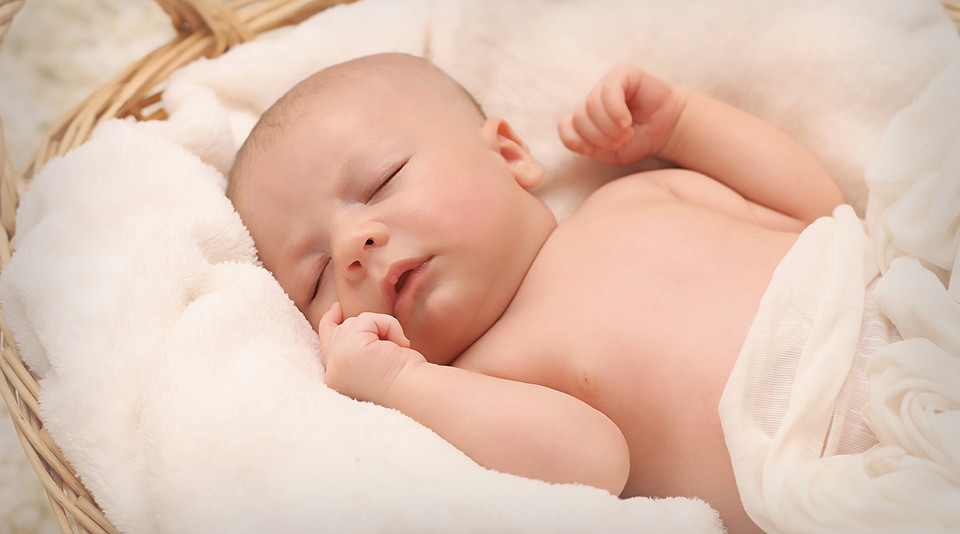 5 факторов безопасного сна младенца на балконе