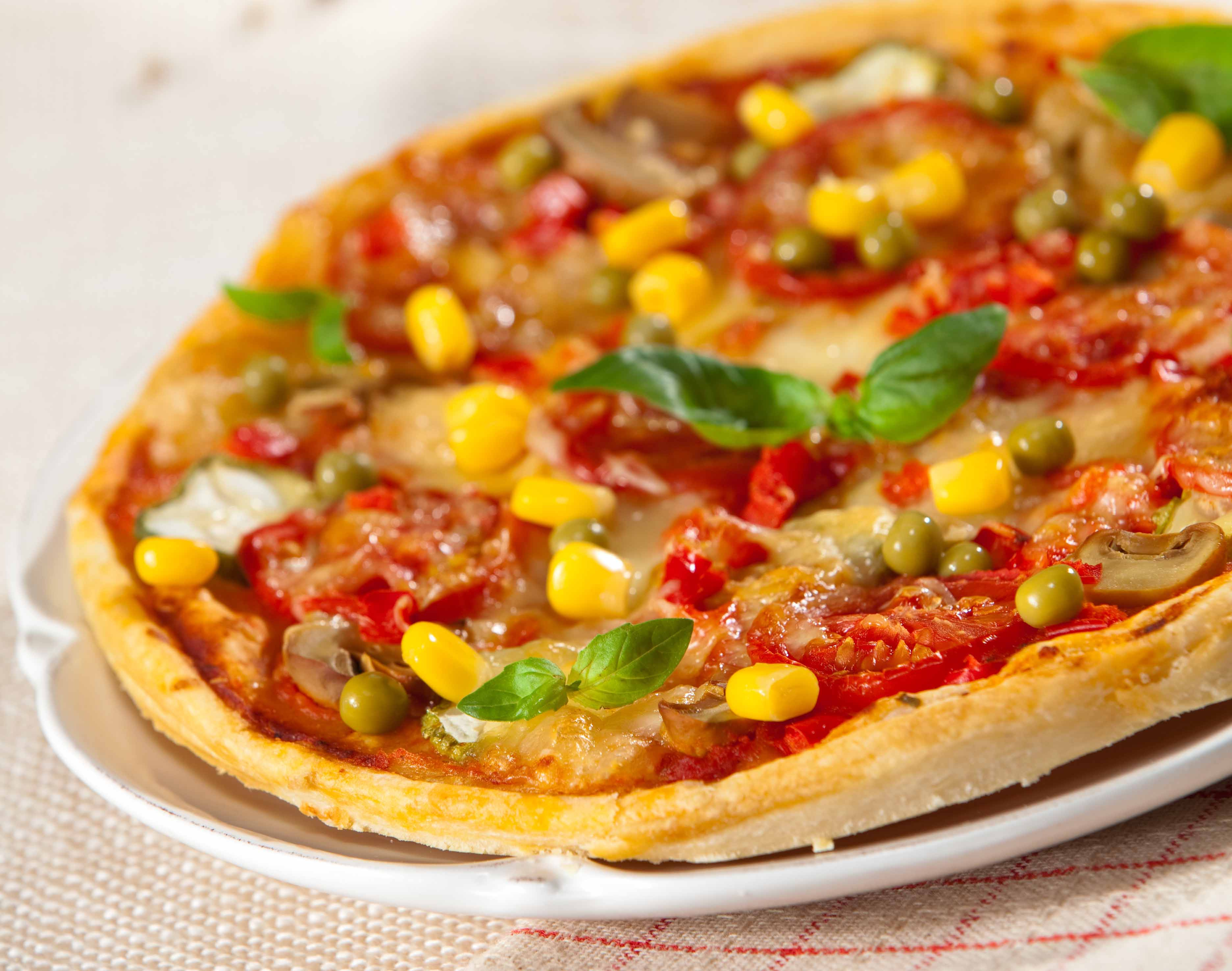 ИНГРЕДИЕНТЫ ДЛЯ ТЕСТА:
125 мл воды;
3,5 г сухих дрожжей;
1 ч. л. сахара;
1 ст. л. оливкового масла;
200 г муки + еще немного для раскатывания теста;
1/2 ч. л. соли.
ИНГРЕДИЕНТЫ ДЛЯ... ИНГРЕДИЕНТЫ ДЛЯ ТЕСТА:
125 мл воды;
3,5 г сухих дрожжей;
1 ч. л. сахара;
1 ст. л. оливкового масла;
200 г муки + еще немного для раскатывания теста;
1/2 ч. л. соли.
ИНГРЕДИЕНТЫ ДЛЯ...