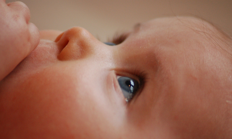 5 факторов, повышающих риск несчастных случаев с новорожденными