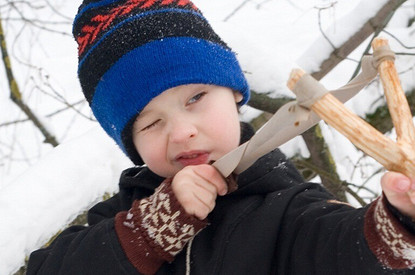 20 глупых вещей, которые можно делать только в детстве