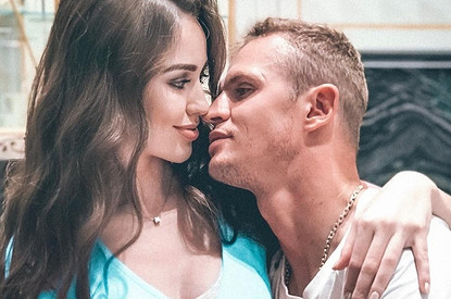 «Муж очень хочет погодок»: Анастасия Костенко и Дмитрий Тарасов задумались о втором ребенке