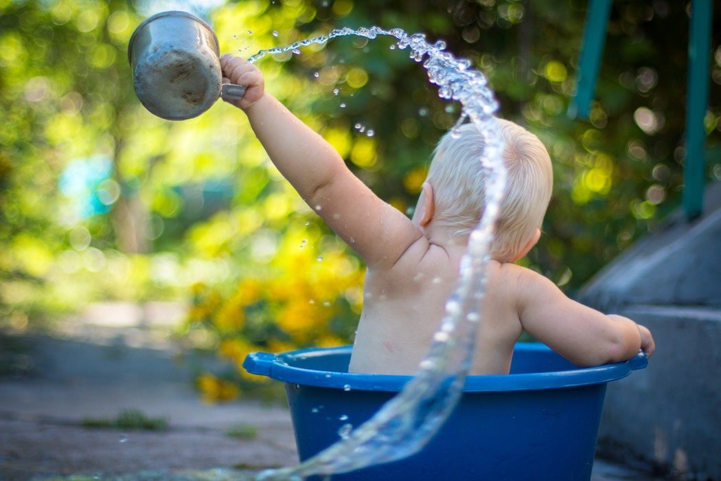 В какой воде следует мыться