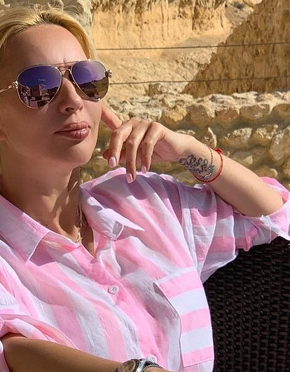 Эксклюзив: Директор Леры Кудрявцевой опроверг слухи о ее третьей беременности