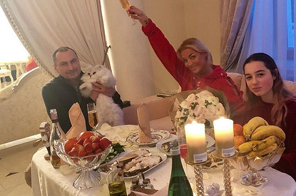 Анастасия Волочкова отпраздновала День Рождения с бывшим мужем