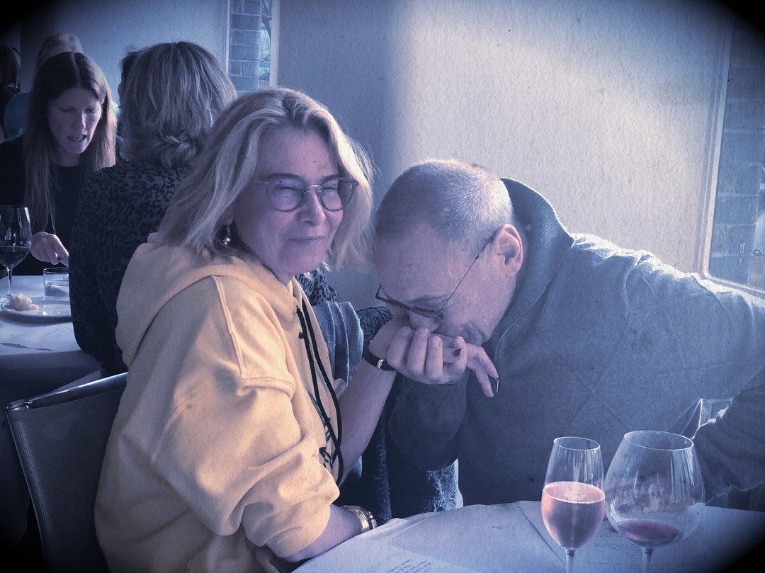 Юлия Высоцкая опубликовала нежные снимки с Андреем Кончаловским после венчания