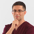Антон Авербух, врач-дерматолог,...