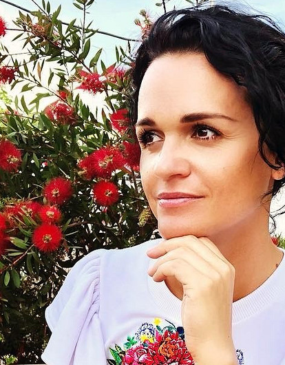 Певица Слава рассказала, что страдает дислексией