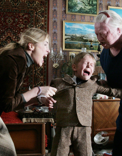 Что делать, если ты услышала, как соседи бьют ребенка