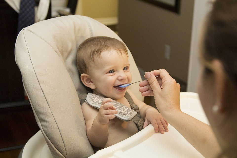 Питание ребенка в 10 месяцев: меню и рекомендации по прикорму