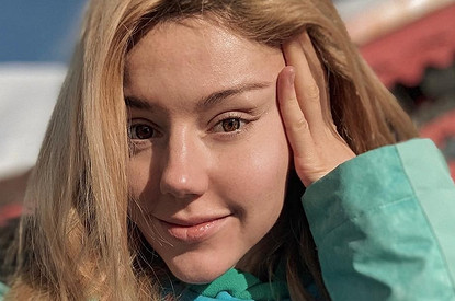 Юлиана Караулова прервала отпуск из-за болезни