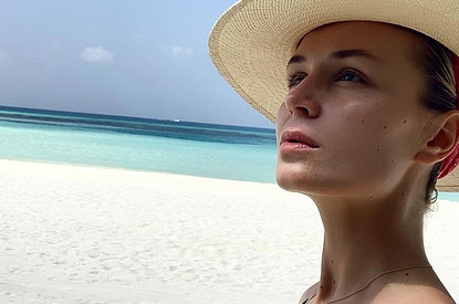 Полина Гагарина пожаловалась на постоянную усталость