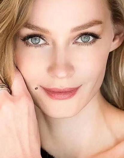 СМИ: Светлану Ходченкову и Семена Слепакова застали целующимися в Эрмитаже