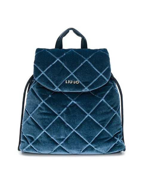 Liu Jo предлагают небольшой стильный стеганый рюкзак. Он выполнен из синего бархата, что делает его уместным не только в спортивных луках, но и в повседневных, женственных, романтичных. Н...