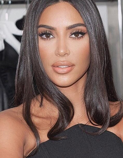 Ким Кардашьян опубликовала фото с крещения своих детей в Армении