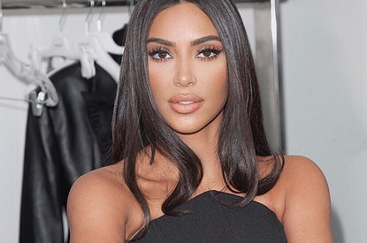 Ким Кардашьян опубликовала фото с крещения своих детей в Армении