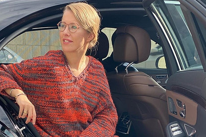 «Ну что, Яночка, съела?»: Ксения Собчак высмеяла роскошные завтраки Рудковской