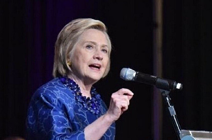 «Я большой фанат Меган Маркл»: Хиллари Клинтон осудила британцев за травлю герцогини