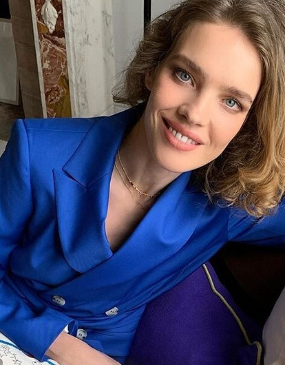 «Выбросила этот завтрак»: Наталья Водянова рассказала о том, как интервальное голодание изменило ее жизнь