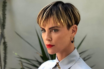 Шарлиз Терон прокомментировала слухи о романе с Брэдом Питтом (видео)