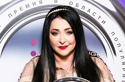 Лолита официально разводится с молодым мужем