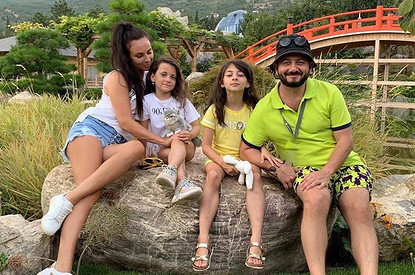 Секрет счастья: все о жене и детях Михаила Галустяна