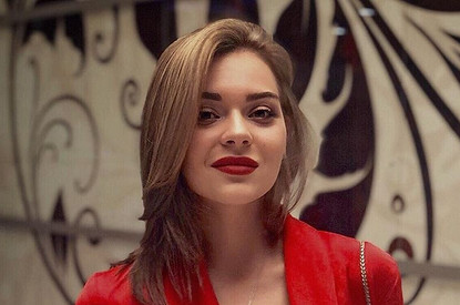 Аделина Сотникова отдала гадалке-мошеннице 2 миллиона рублей