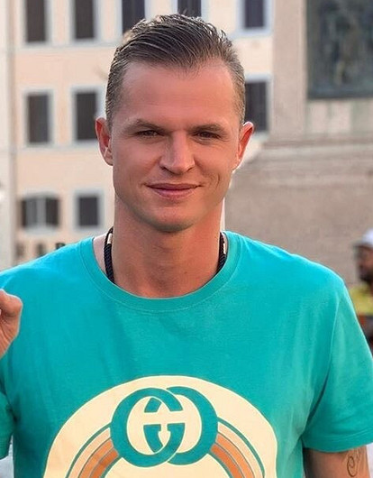 «Заплатил тебе я»: Дмитрий Тарасов публично поссорился с бывшей женой из-за алиментов