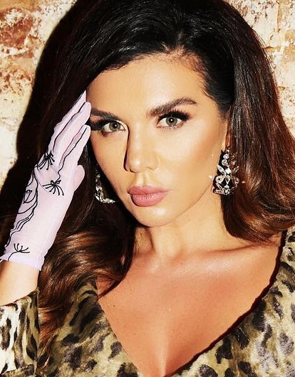 «Чувствую себя сволочью»: Анна Седокова рассказала, почему не дает деньги своим детям