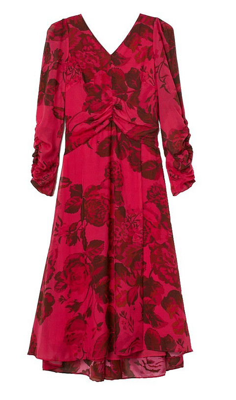 Воздушное шелковое платье H&M из лимитированной коллекции — идеальный наряд и на каждый день, и для вечерних мероприятий. Носи его с высокими кожаными сапогами-гармошками и дополни о...