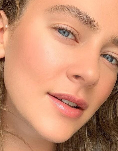 Аглая Тарасова и Дарен Аранофски перестали скрывать свои отношения