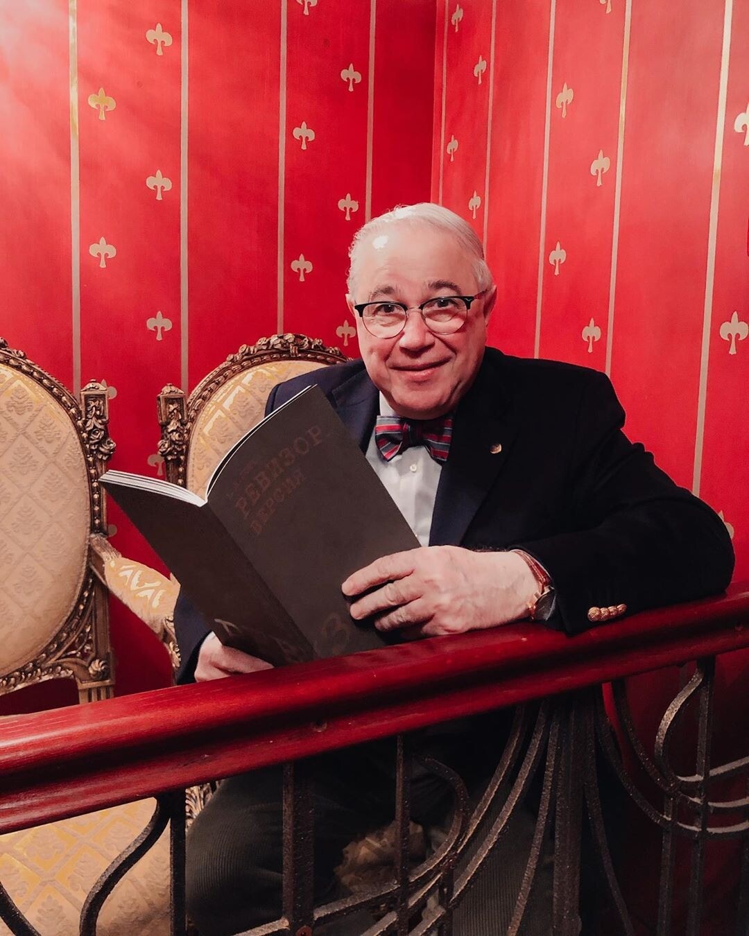 Евгений Петросян забрал личные вещи из квартиры, которую не хочет отдавать Степаненко