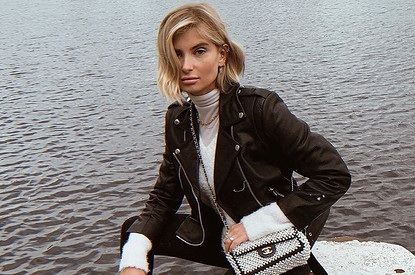 С чем носить водолазку с горлом: 47 модных образов на каждый день