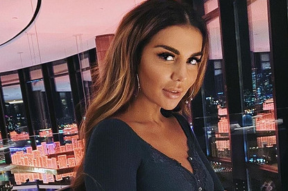 «По одному пути»: Анна Седокова опубликовала первое совместное фото с Янисом Тиммой