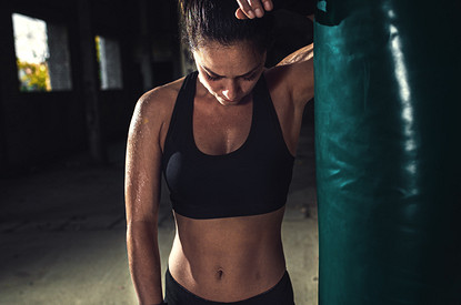 7 упражнений, которые помогут быстро восстановиться после тренировки