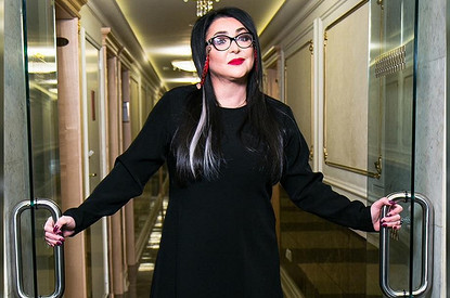 Бывший муж Лолиты подал на нее в суд после обвинений в изменах