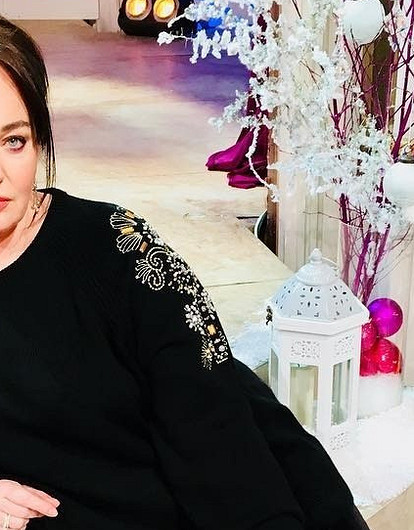 Похудевшая Лариса Гузеева снова стала брюнеткой