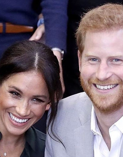 Королевская семья перестала общаться с принцем Гарри и Меган Маркл