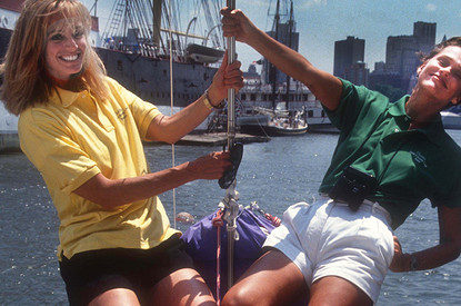 Мода 90-х годов: какую одежду носили все (фото)